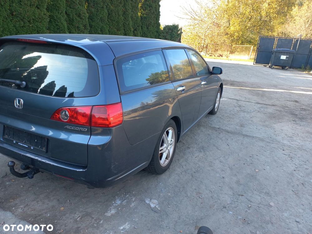 Honda Accord VII 2.2  I-CTDI 04r NH658P wszystkie części maska zderzak drzwi - 3