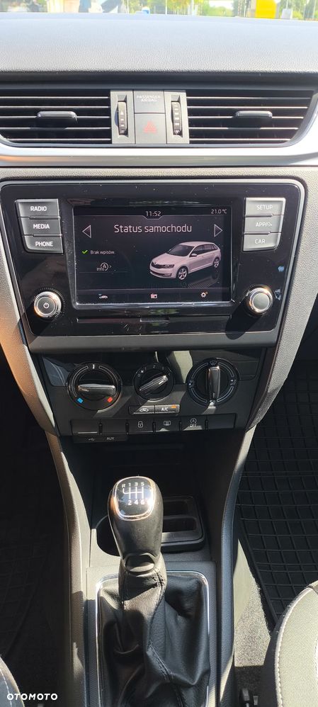 Skoda RAPID 1.0 TSI Ambition - 18