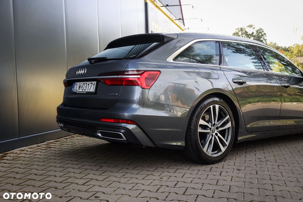 Audi A6 Avant 40 TDI S tronic S line - 16
