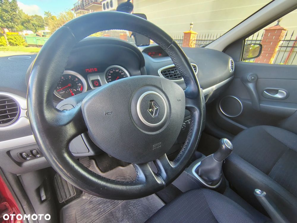 Renault Clio 1.2 TCE Expression - 16