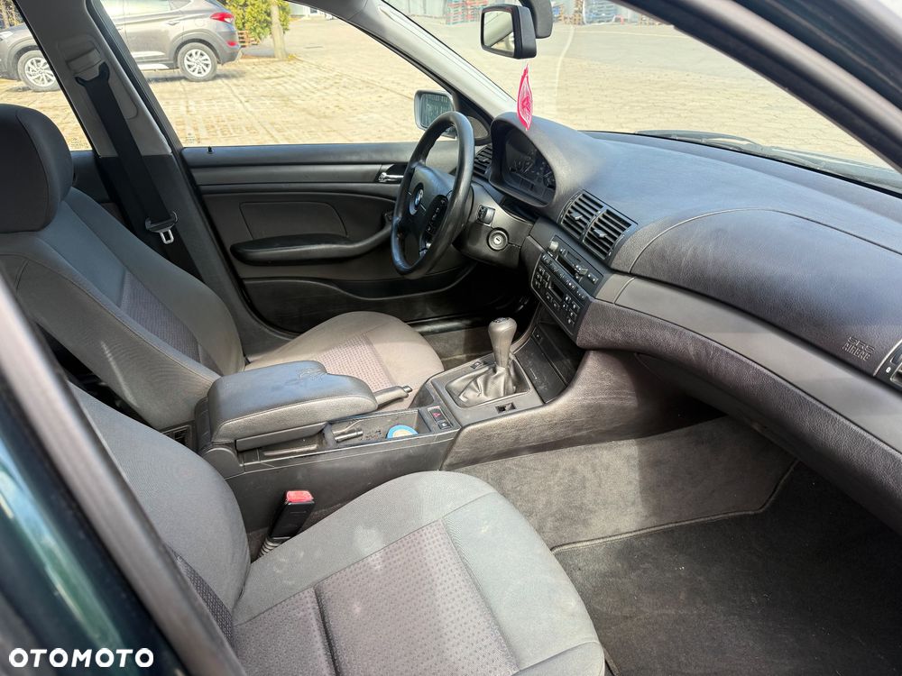 BMW Seria 3 316i - 6
