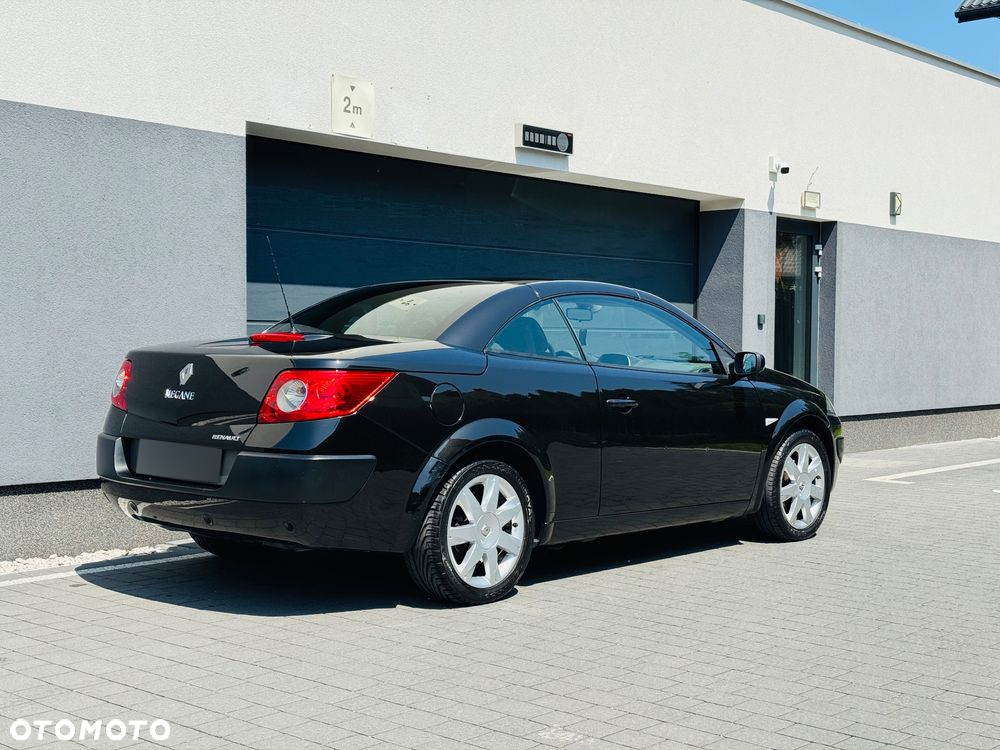 Renault Megane dCi 110 FAP Coupe Dynamique - 3