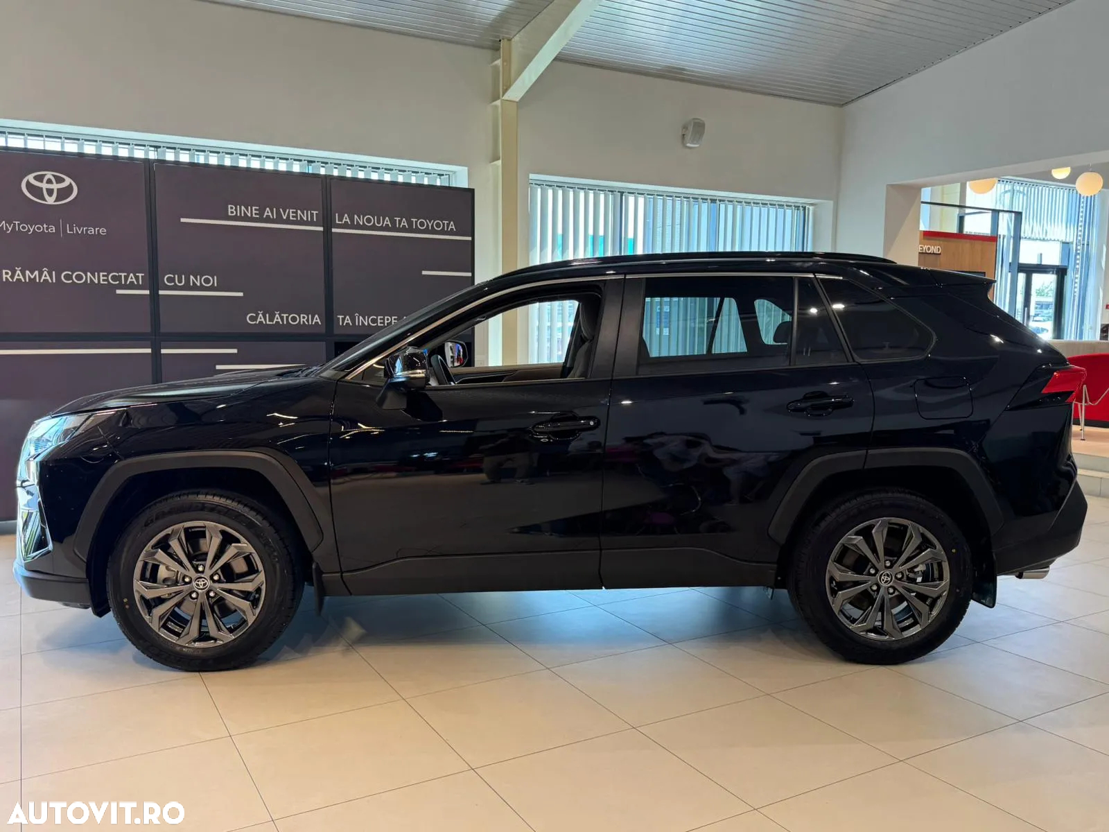 Toyota RAV4 2.5 Hybrid VVT-iE 4x4 Luxury - 5