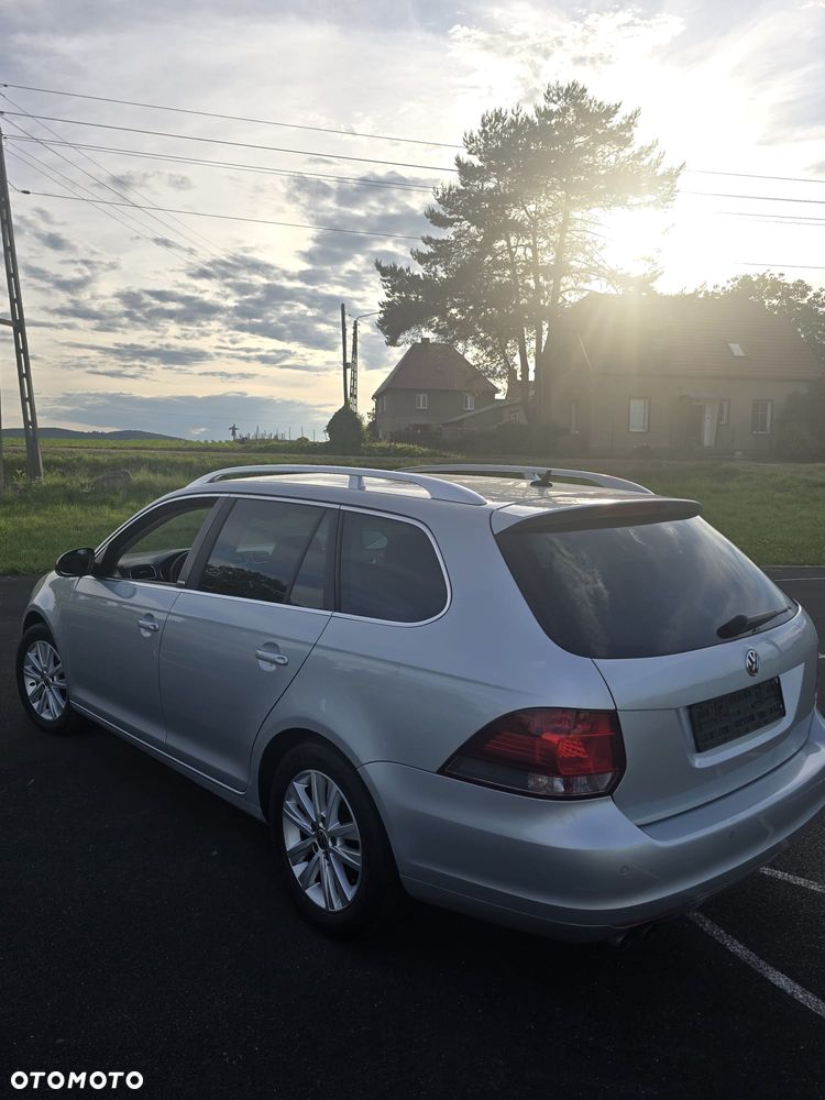 Volkswagen Golf 2.0 TDI DPF Style - 2