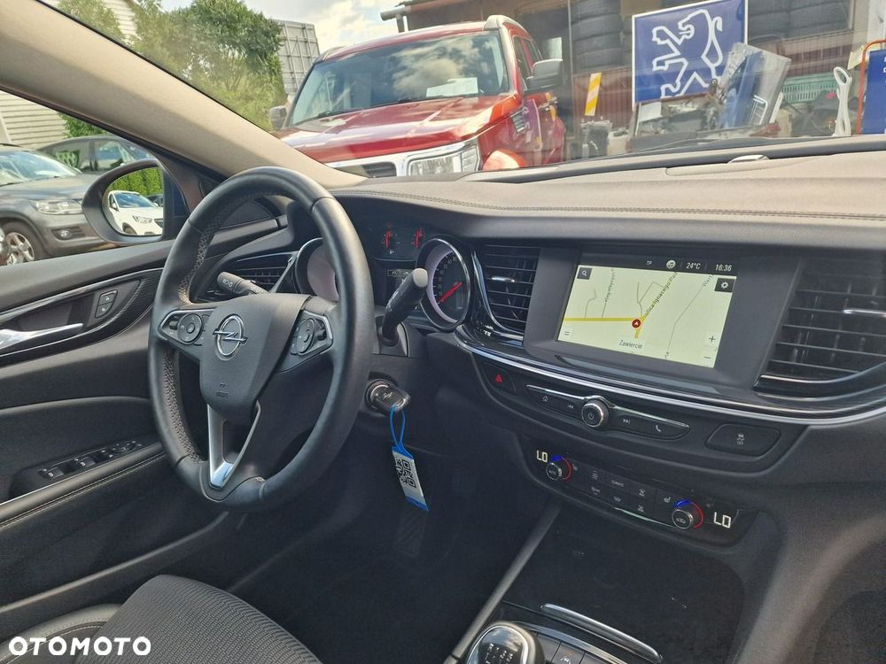 Opel Insignia - 20