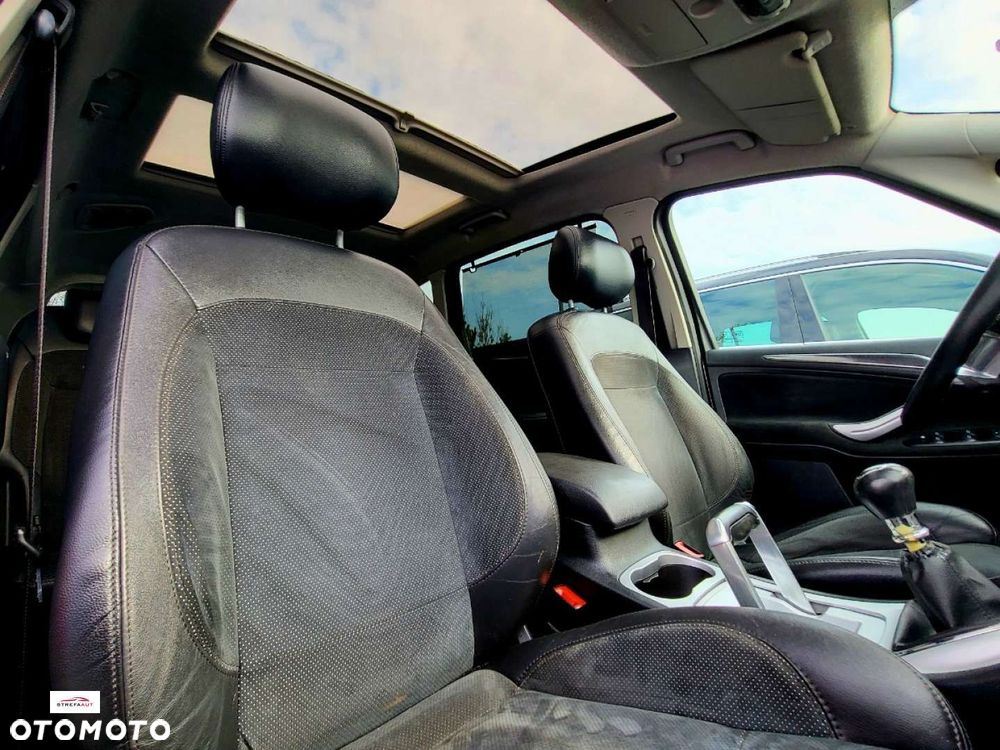 Ford S-Max - 25