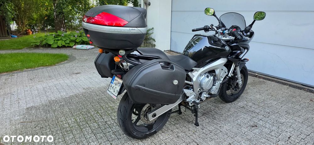 Yamaha FZ6 - 11
