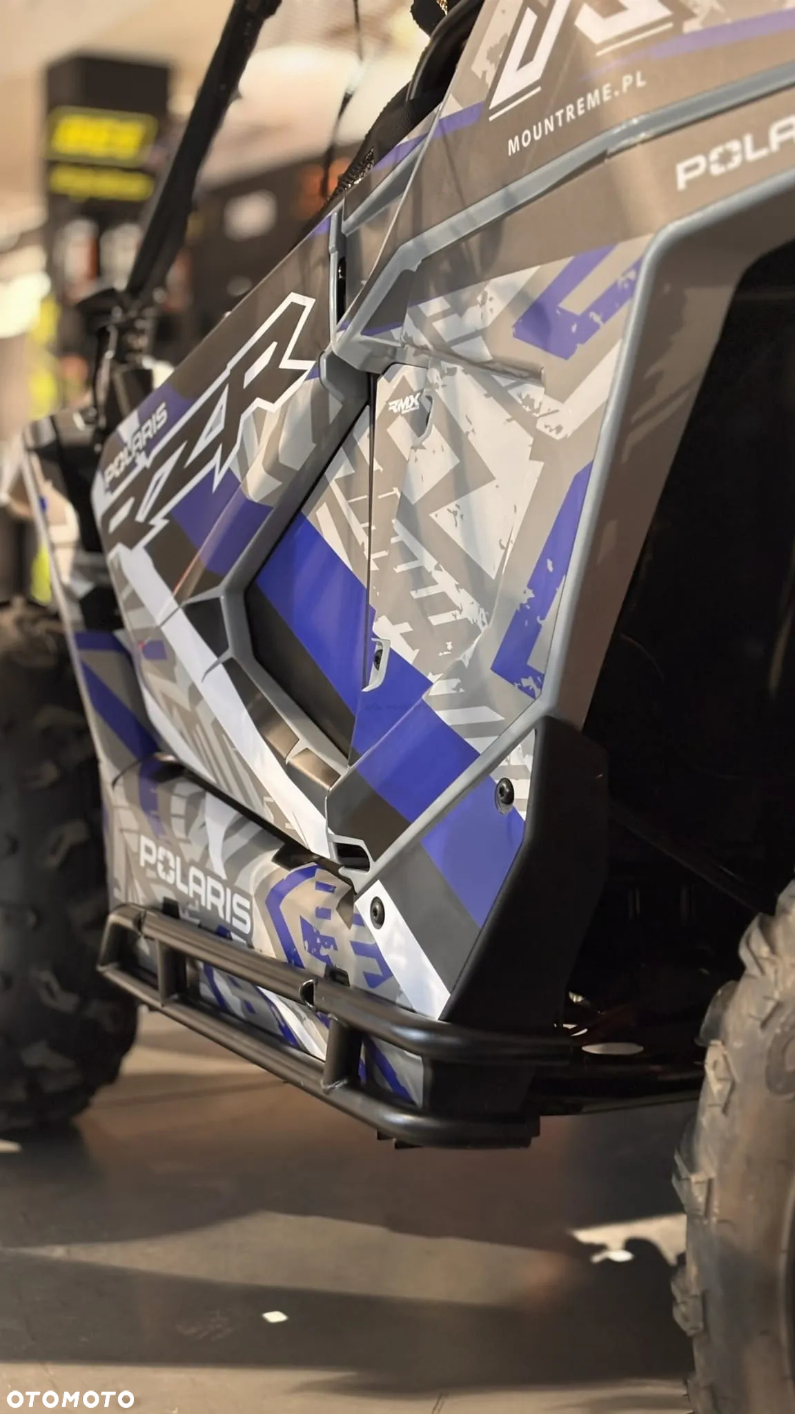 Polaris RZR - 6