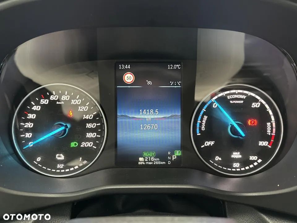 Mercedes-Benz eVito - 15