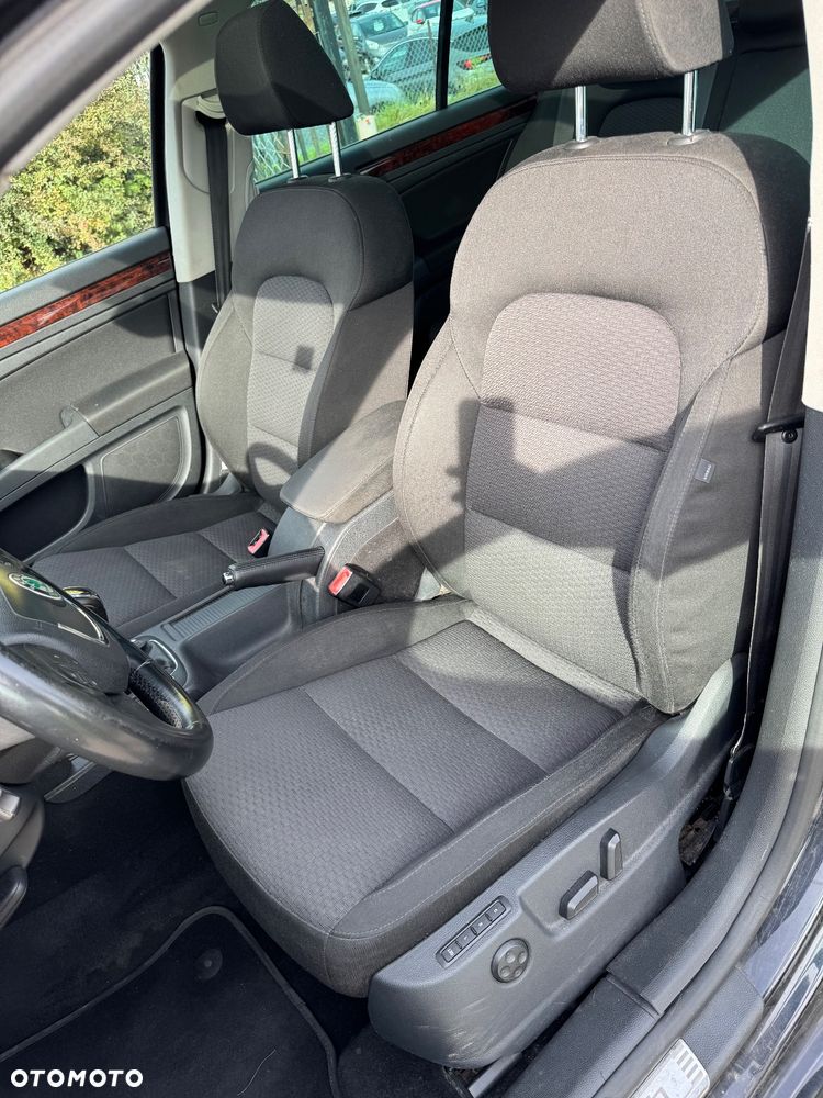 Skoda Superb 2.0 TDI Elegance - 12