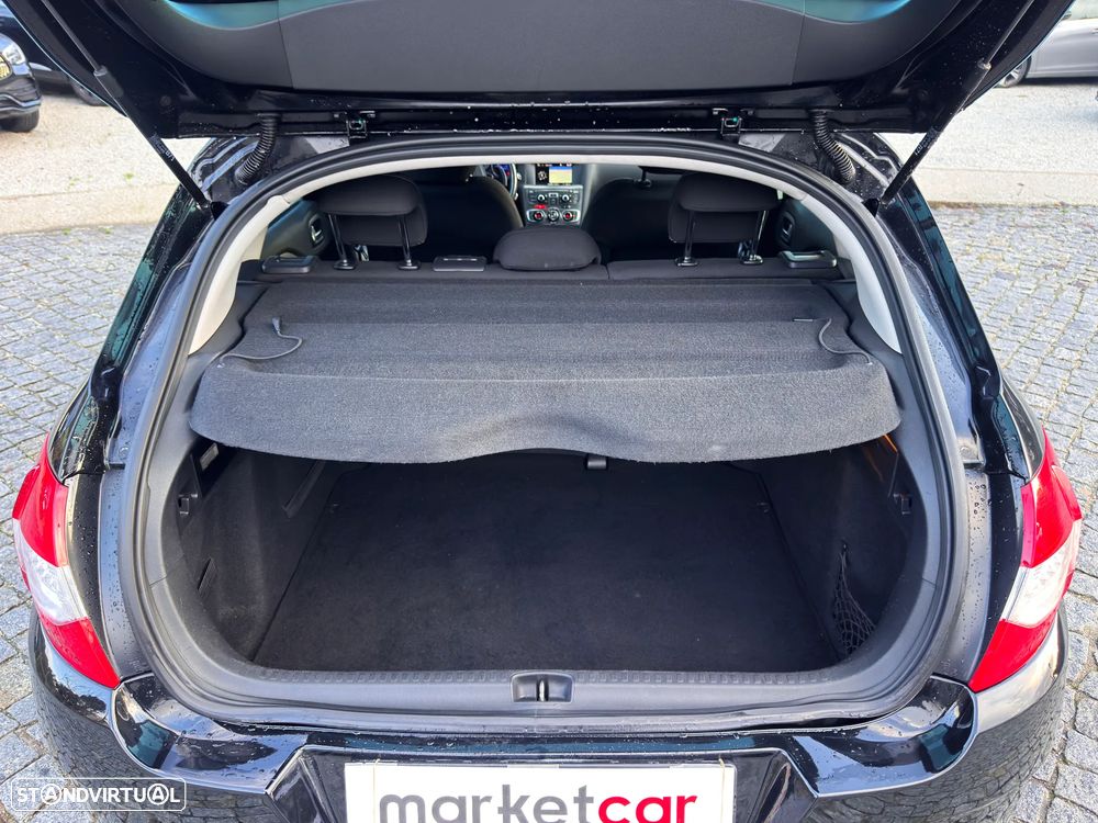 Citroën C4 1.6 e-HDi Seduction CMP6 - 8