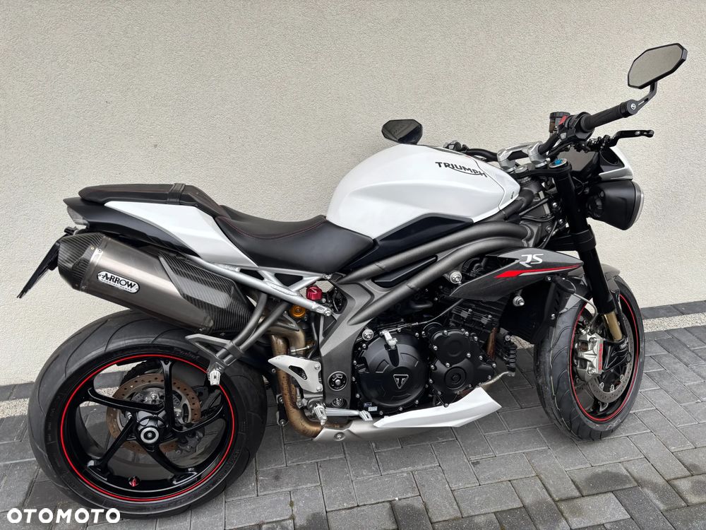 Triumph Speed Triple - 9