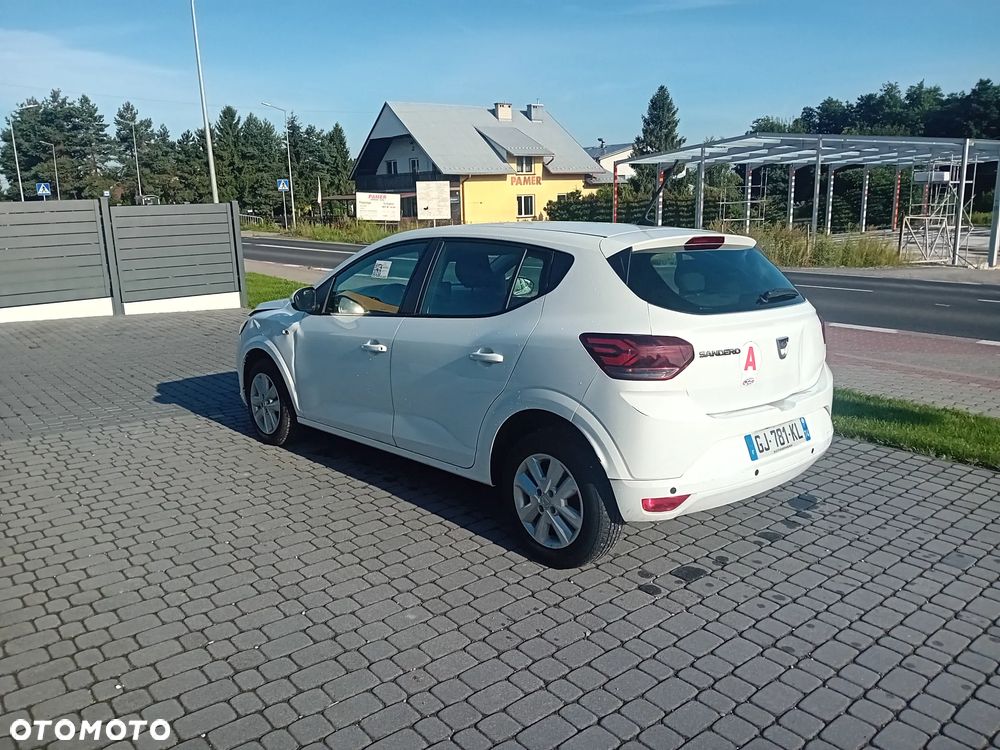 Dacia Sandero - 2
