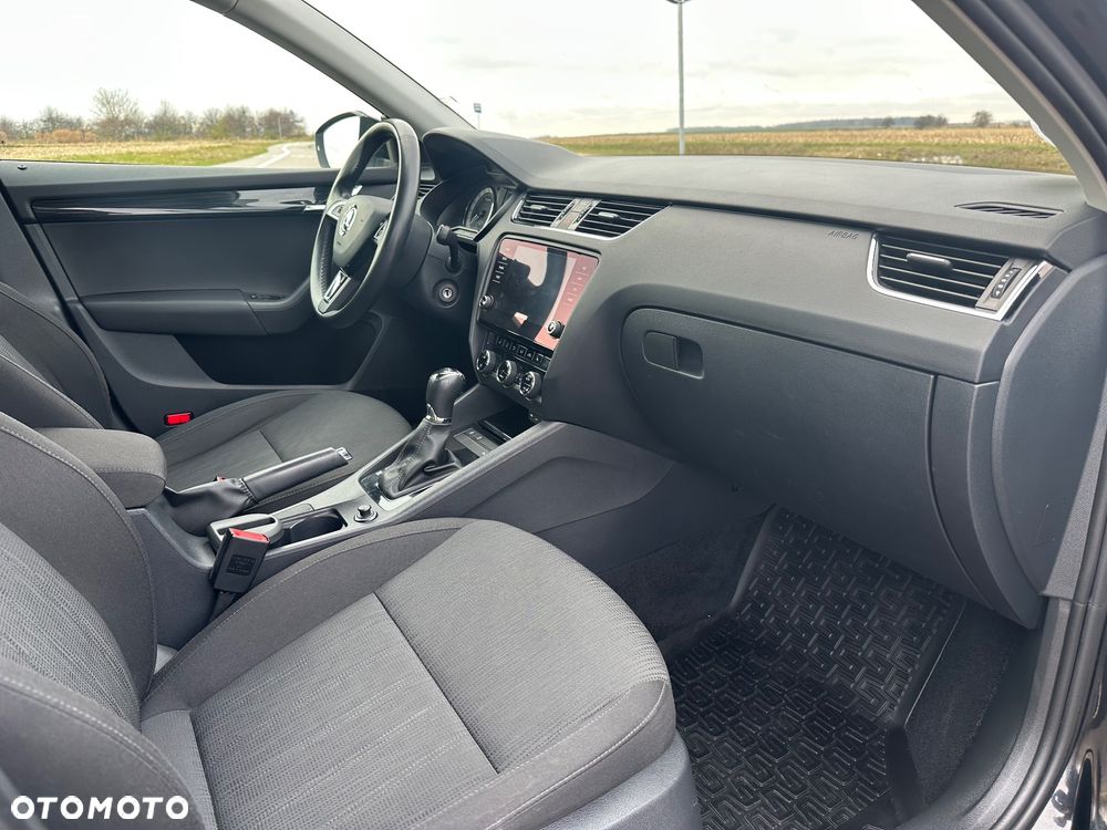 Skoda Octavia 2.0 TDI DSG Drive - 8