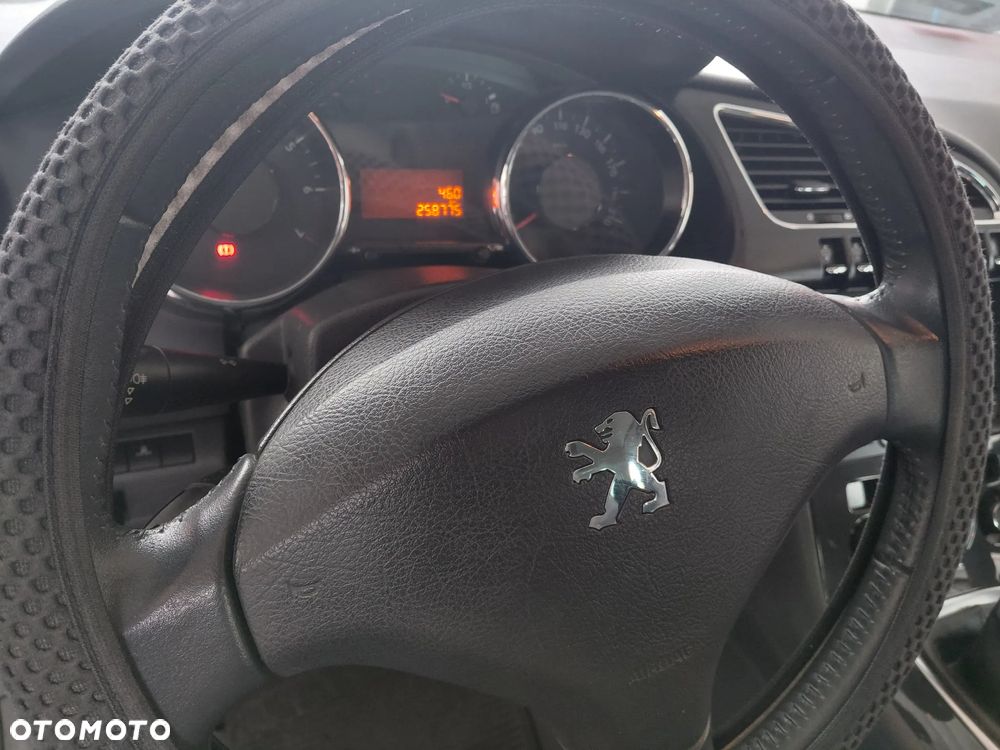 Peugeot 3008 120 VTi Active - 9