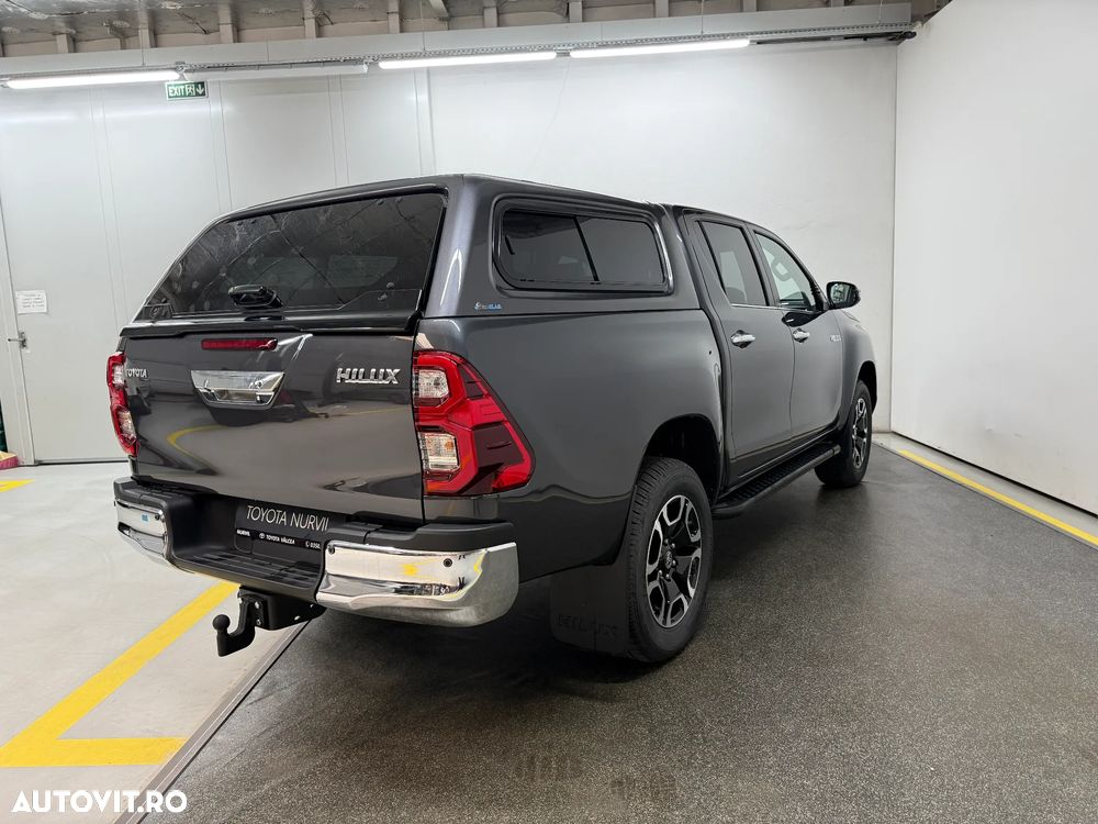 Toyota Hilux 2.8D 204CP 4x4 Double Cab AT Executive - 4