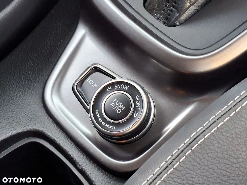 Suzuki Vitara 1.4 Boosterjet mHEV Elegance 4WD - 25