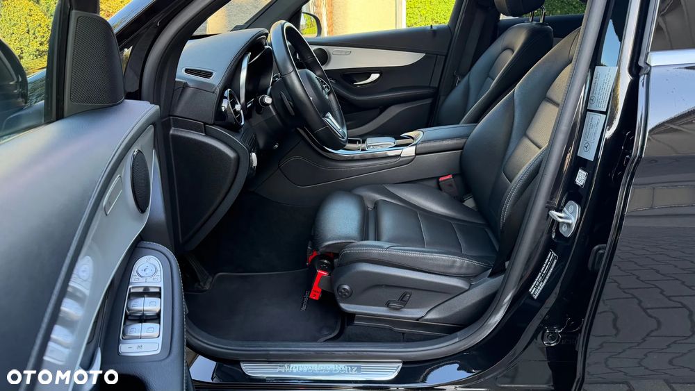 Mercedes-Benz GLC 250 4-Matic - 8
