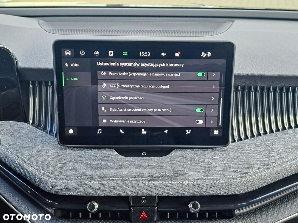 Skoda Superb 1.5 TSI mHEV Selection DSG - 25