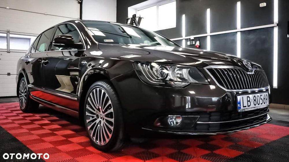 Skoda Superb 2.0 TSI L&K DSG - 2