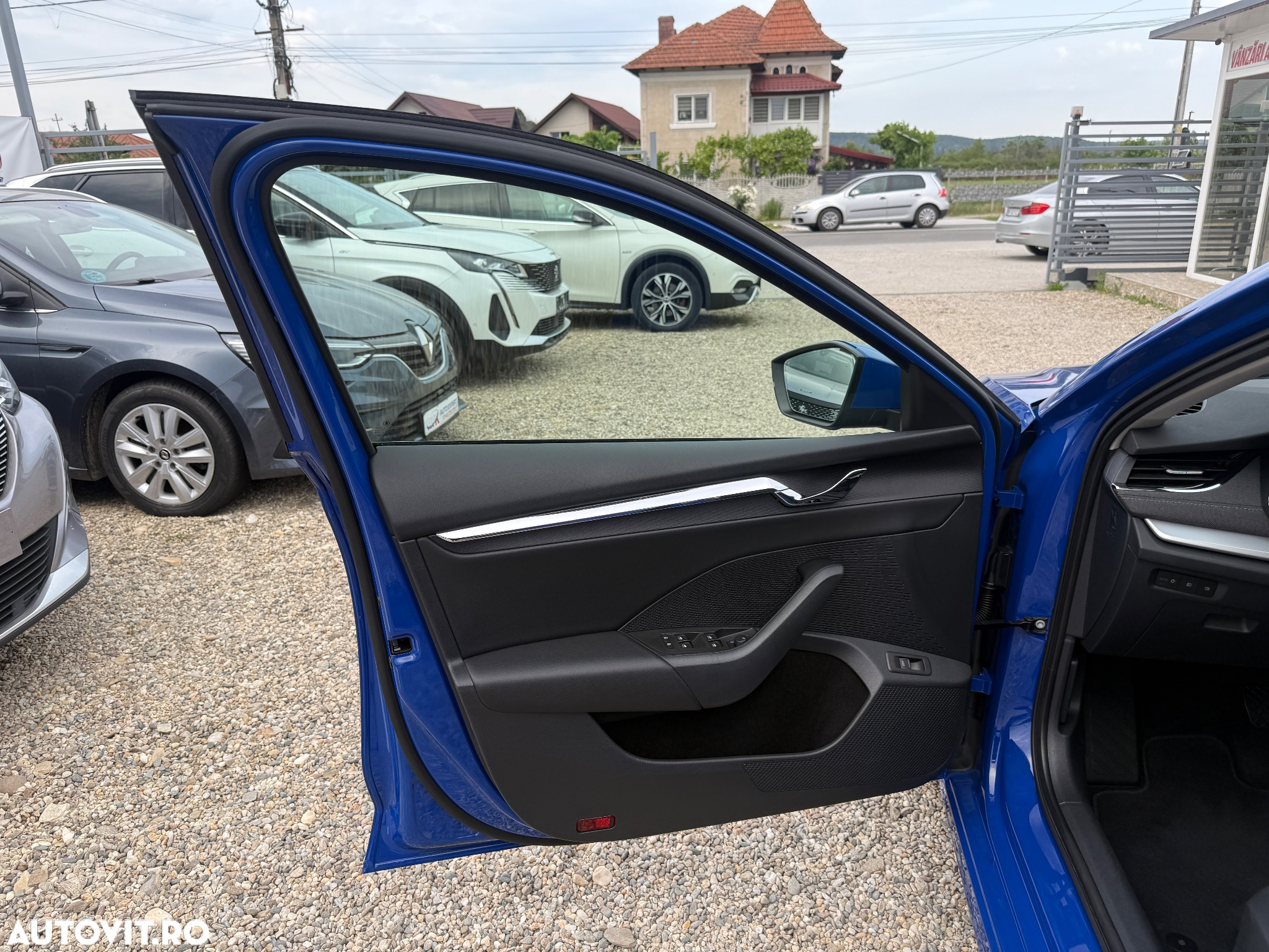 Skoda Octavia 2.0 TDI 150 CP DSG Sportline - 11
