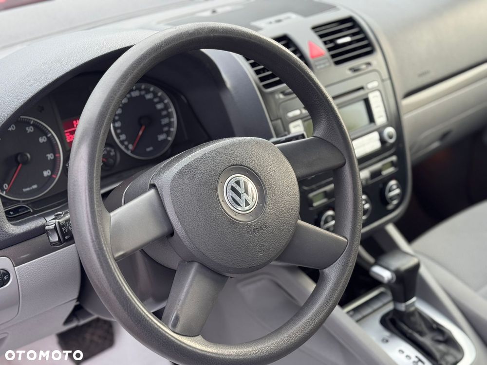 Volkswagen Golf 1.6 FSI Automatik Goal - 18