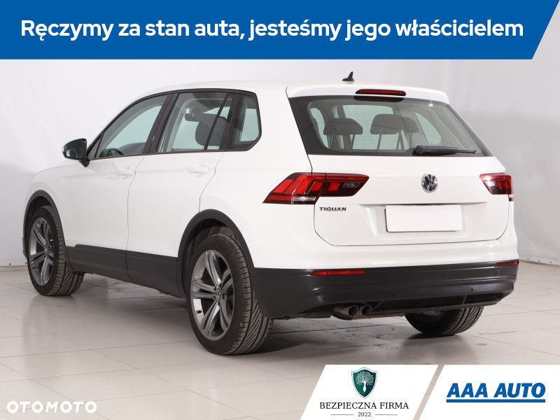 Volkswagen Tiguan - 6