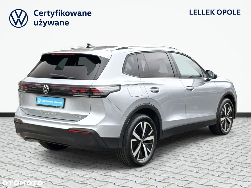 Volkswagen Tiguan 1.5 eTSI Life DSG - 6