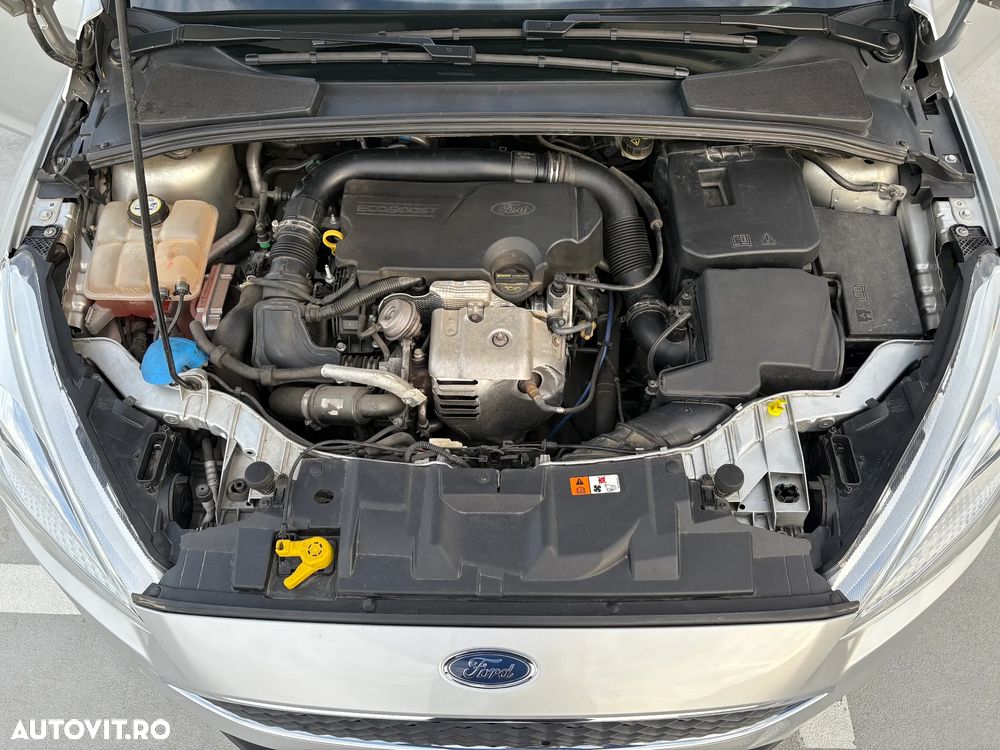 Ford Focus 1.0 EcoBoost Trend - 16