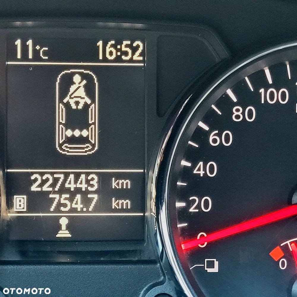 Nissan Qashqai 2.0 4x4 Acenta - 11