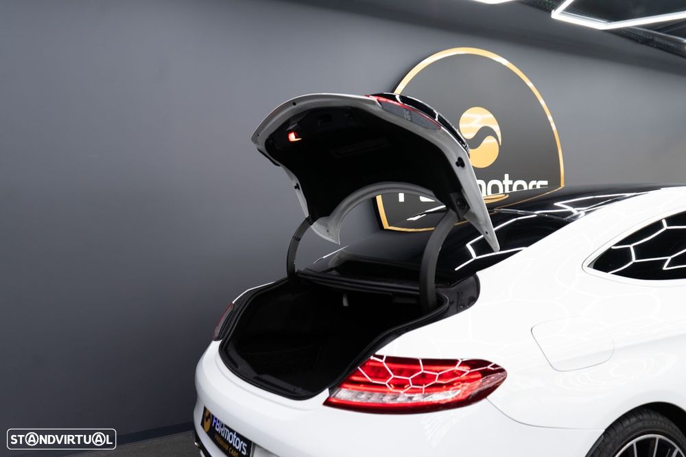 Mercedes-Benz C 220 d 9G-TRONIC AMG Line - 19