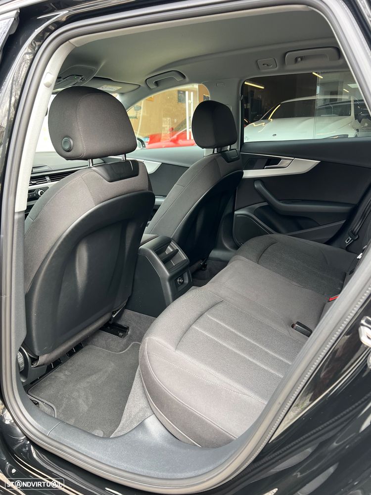 Audi A4 Avant 35 TDI S tronic - 15