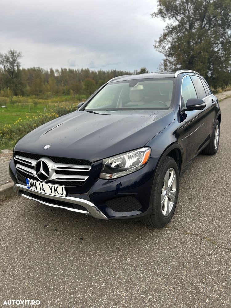 Mercedes-Benz GLC - 12