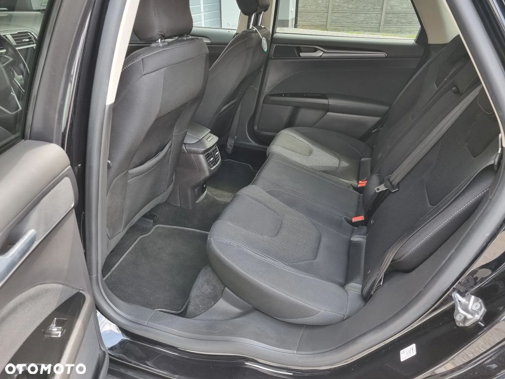 Ford Mondeo 2.0 EcoBlue Titanium - 29