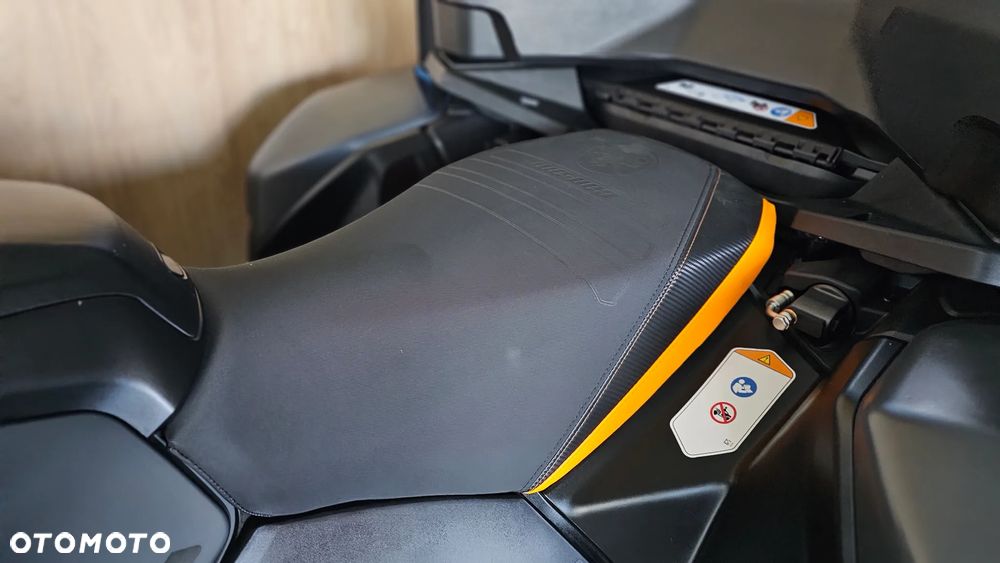 Can-Am Outlander - 14