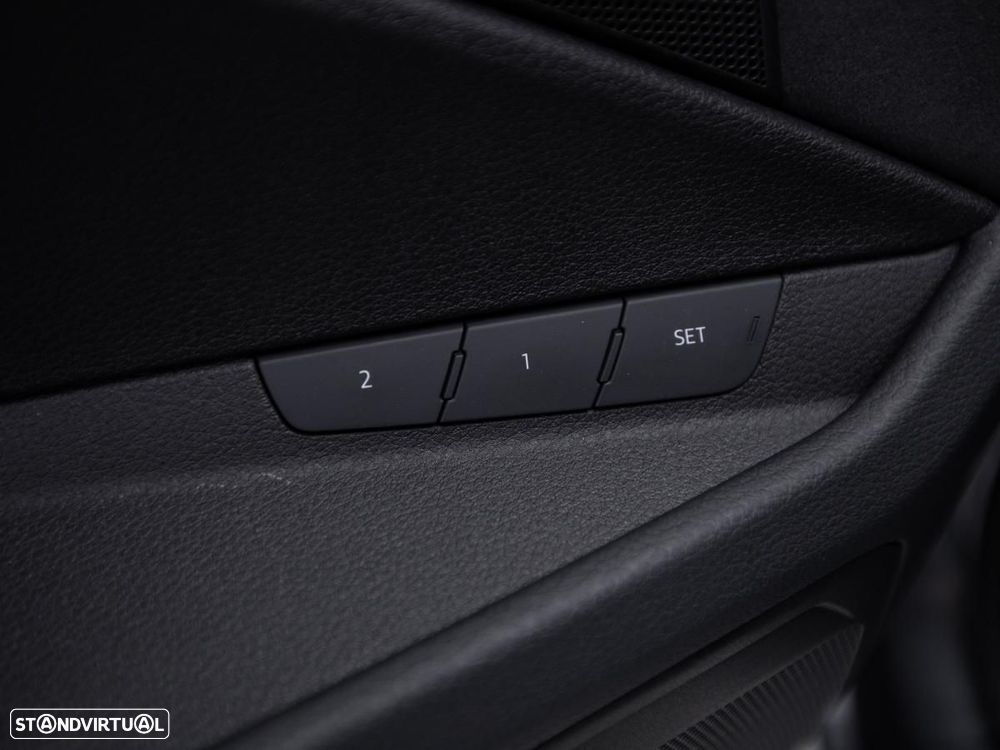 Audi e-tron 55 quattro S line - 19