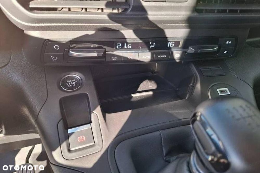 Citroën Berlingo Van XL L2H1 1.5 102KM - 22