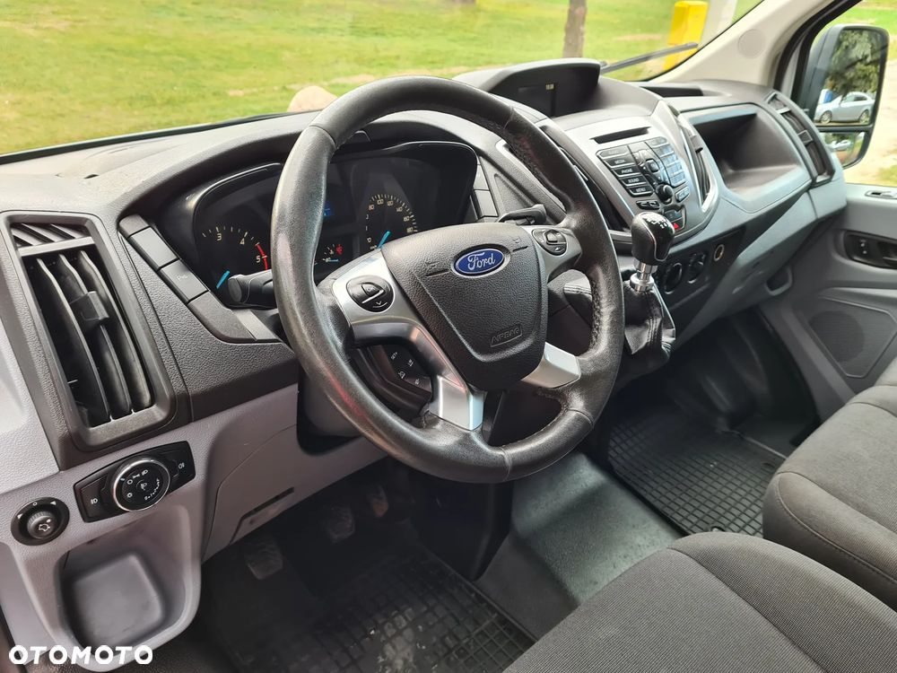 Ford Transit - 3