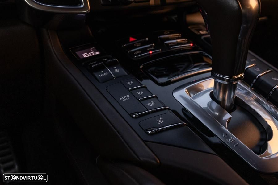 Porsche Cayenne S E-Hybrid - 60
