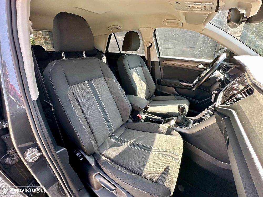 VW T-Roc 1.0 TSI Urban - 8