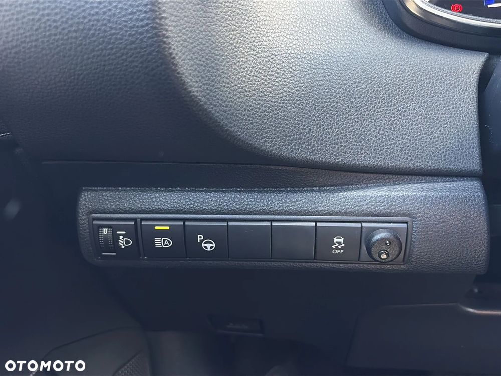 Toyota Corolla 1.8 Hybrid GPF Comfort - 24