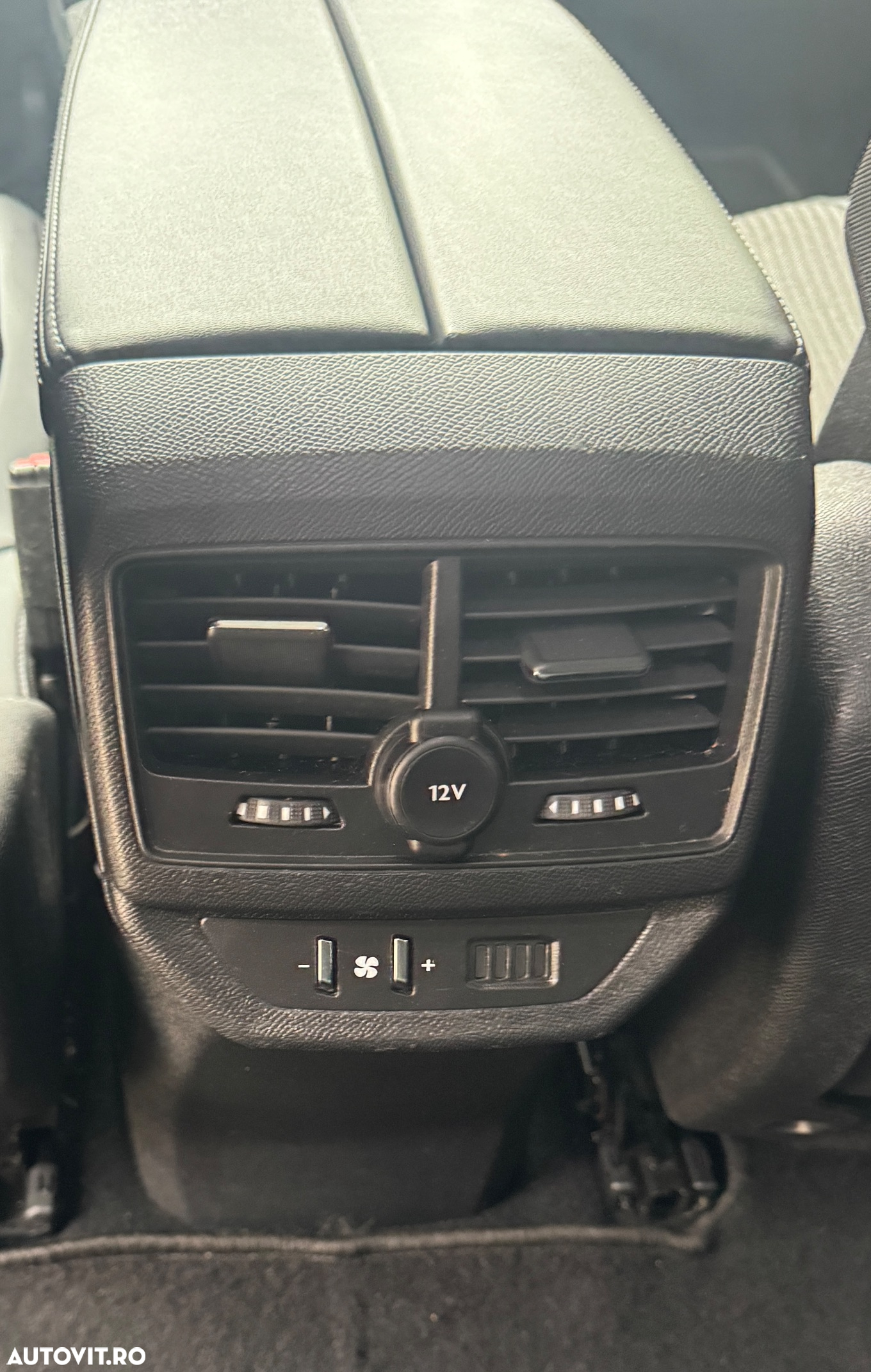Peugeot 5008 1.5 BlueHDI s&s EAT8 Allure - 24
