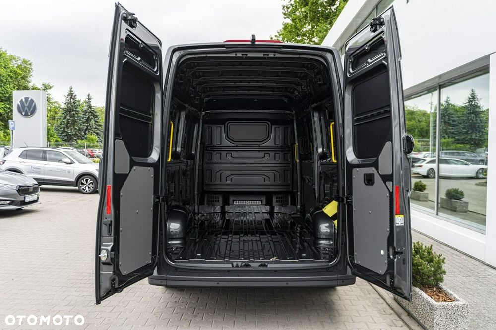 Volkswagen Crafter - 10