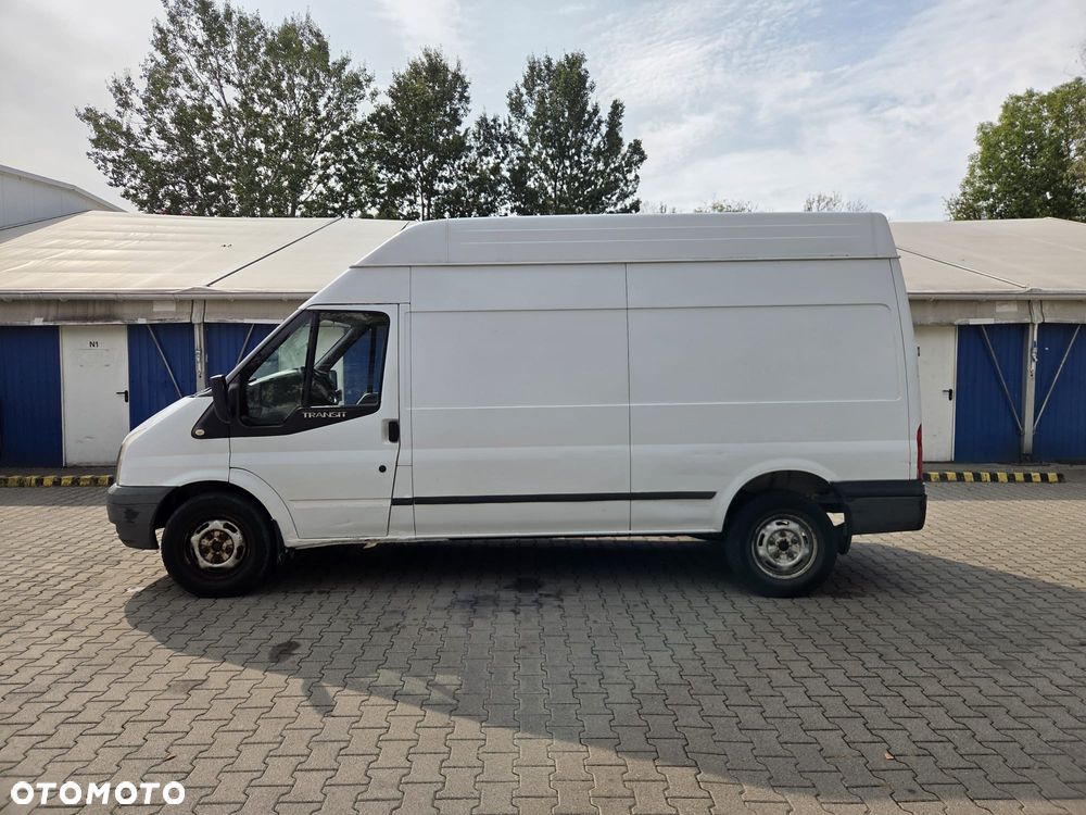Ford Transit - 15