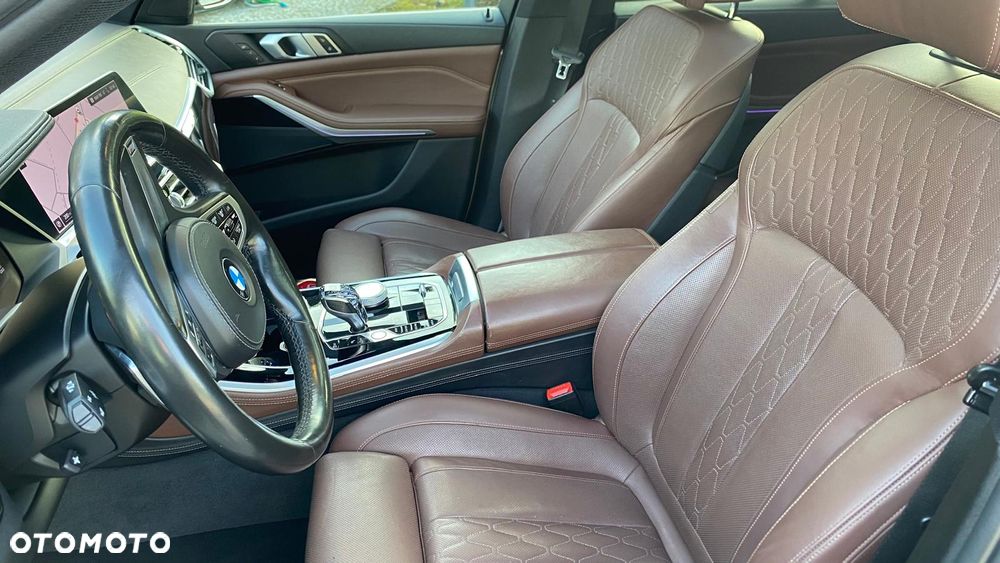BMW X5 xDrive40i - 19