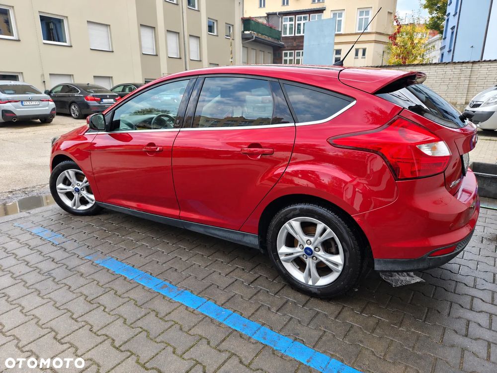 Ford Focus 2012 photo 3