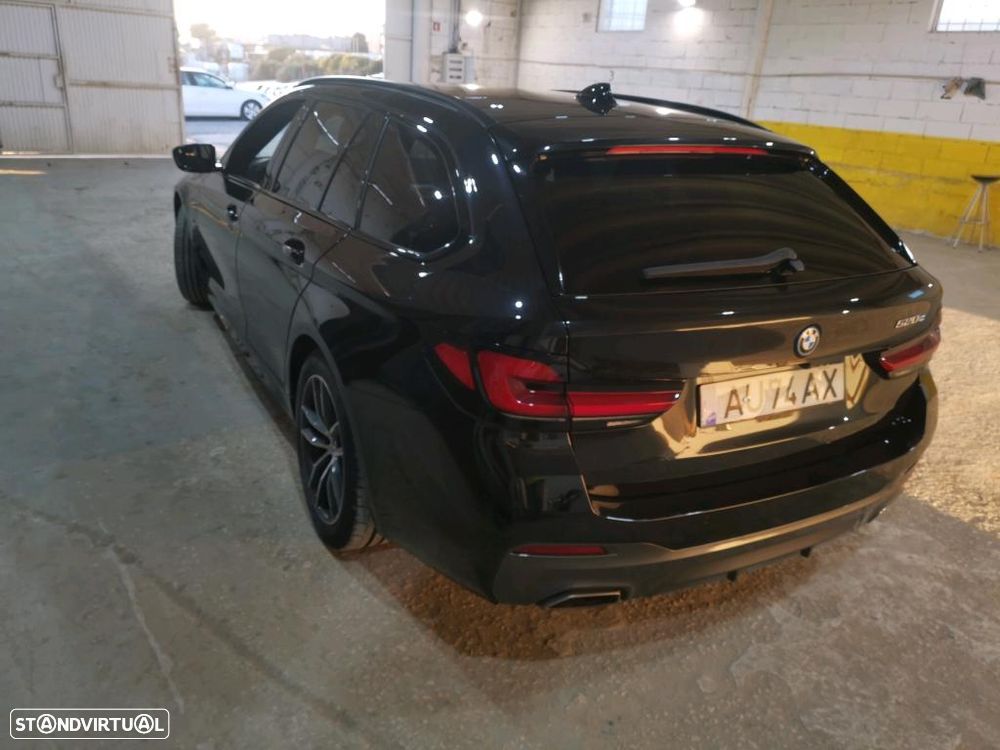 BMW 520 e - 2