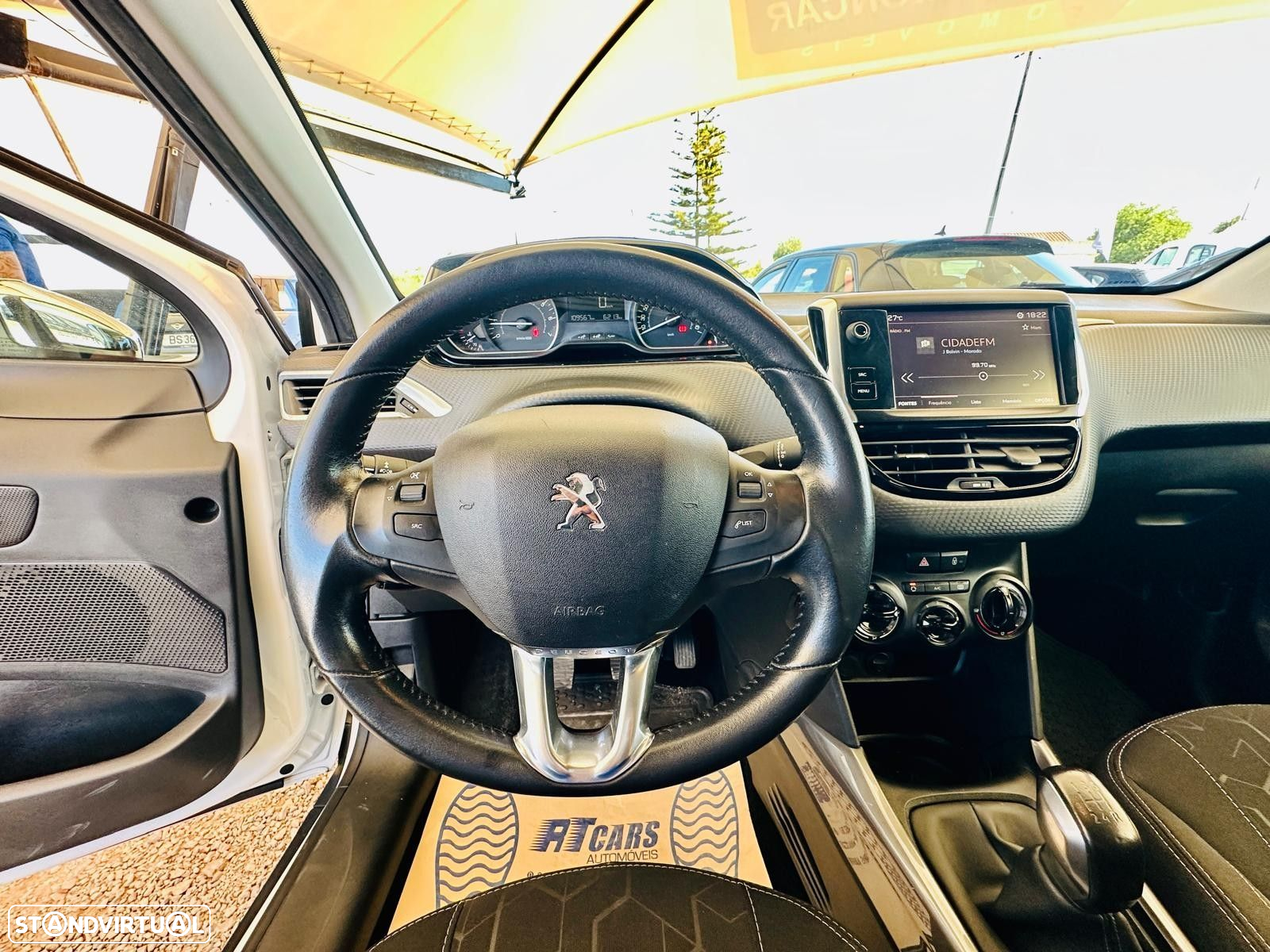 Peugeot 2008 1.2 PureTech Style - 13
