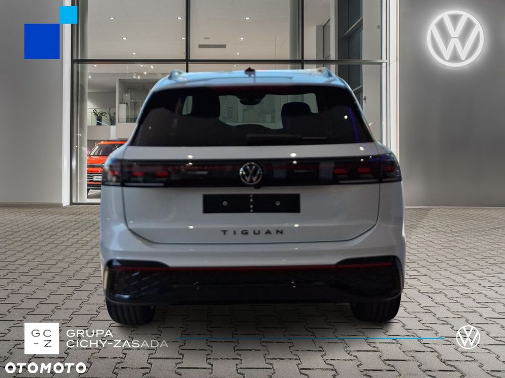 Volkswagen Tiguan - 4
