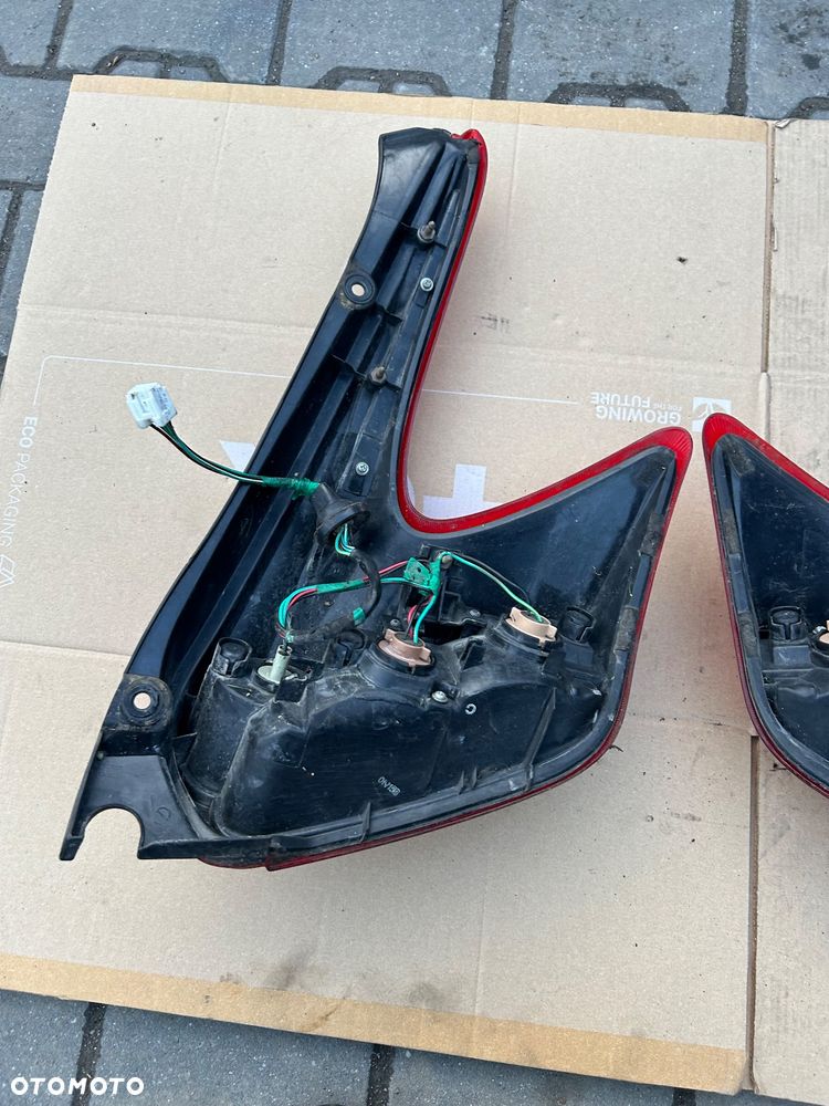 Nissan Juke I lampa lewy tył - 7